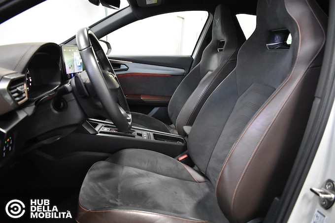 CUPRA Formentor 2.5 TSI 4Drive DSG VZ5